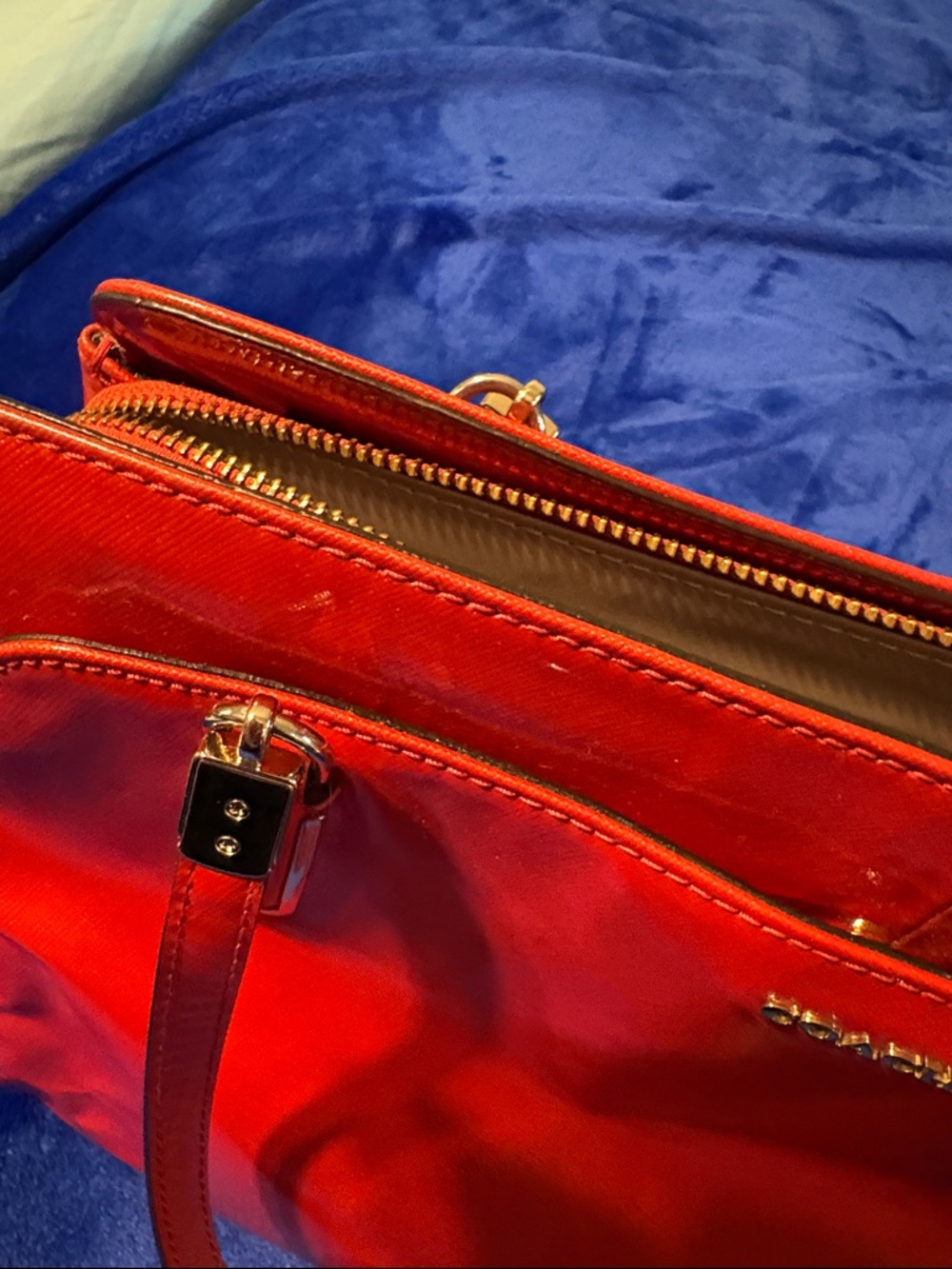 Coach Red Leather Shoulder Bag with Gold-Tone Hardware good condition - Picture 5 of 14